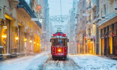 Yeni İli İstanbulda qarşılamaq üçün ən romantik tətil seçimləri