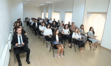 Naxçıvanda tibb işçilərinə əməyin mühafizəsi üzrə təlim keçirilib