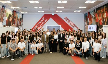 “Gələcək Karyeralar: Necə Aktual, Hazır və Tələb Olunan Qalmaq Olar” mövzusunda BCC Academy-də panel müzakirəsi keçirilib