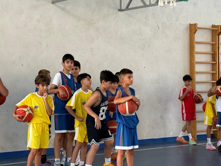 Uşaq basketbolçular arasında milli komanda üçün seçim prosesinə start verilib