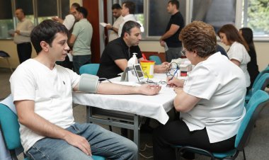 Azercell “Talassemiyasız həyat naminə!” proqramı çərçivəsində qanvermə aksiyası keçirib