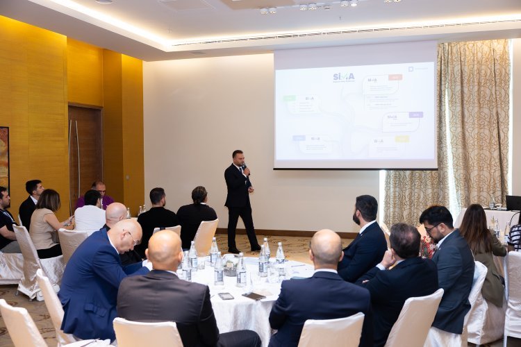 “AzInTelecom” media nümayəndələri üçün təlim təşkil edib