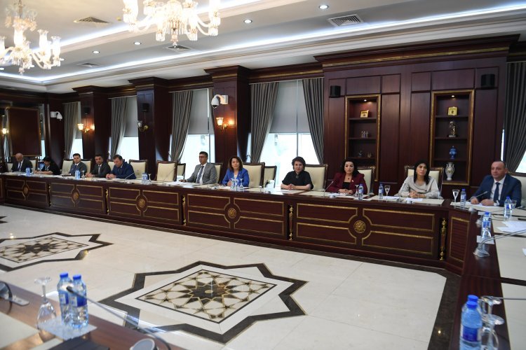 Milli Məclisin Elm və təhsil komitəsinin cari ilin payız sessiyasında ilk iclası keçirilib