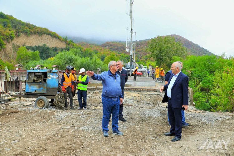 Yevlax, Gəncə, Qazax, Kəlbəcər, Ağdərə və Xocalıda icra edilən yol layihələrinə baxış keçirilib