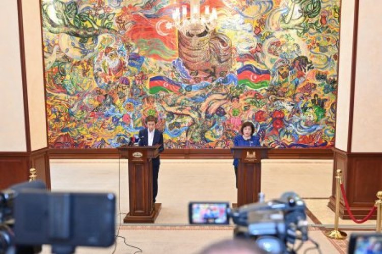Azərbaycan və Serbiya parlamentlərinin spikerləri mətbuata bəyanatla çıxış ediblər