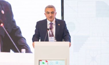 Vəkillər Kollegiyasının sədri “Azərbaycan Arbitraj Günləri 2025” beynəlxalq konfransda çıxış edib