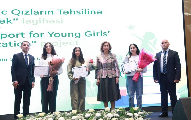Bu gün Azərbaycanda qızlar üçün ilk dünyəvi  məktəb açıldı... - Bahar Muradova