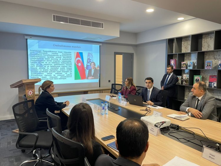 ƏƏSMN tabeliyində Dövlət Məşğulluq Agentliyində “İnformasiya əldə etmək hüququnun müdafiəsi” mövzusunda təlim keçirilib