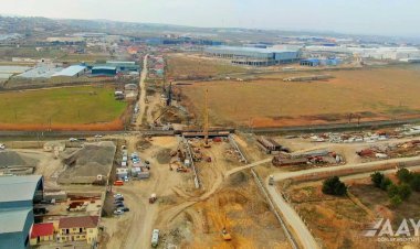 İki magistralı birləşdirən yeni nəqliyyat arteriyası – MÜHÜM LAYİHƏ VİDEO/FOTO