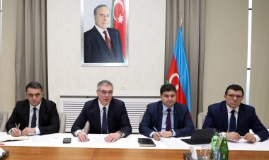 "Azəriqaz" İB-nin baş direktoru Xızı rayonunda vətəndaşları dinləyib