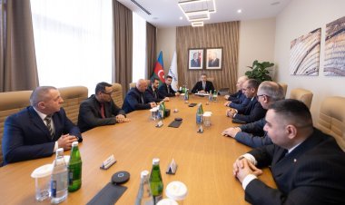 “AzerGold” QSC-də “Tərəqqi” medalına layiq görülmüş əməkdaşlarla görüş keçirilib