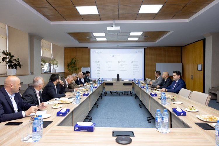 “AzInTelecom”un rəhbərliyi RİNN yanında İctimai Şuranın üzvləri ilə görüşüb